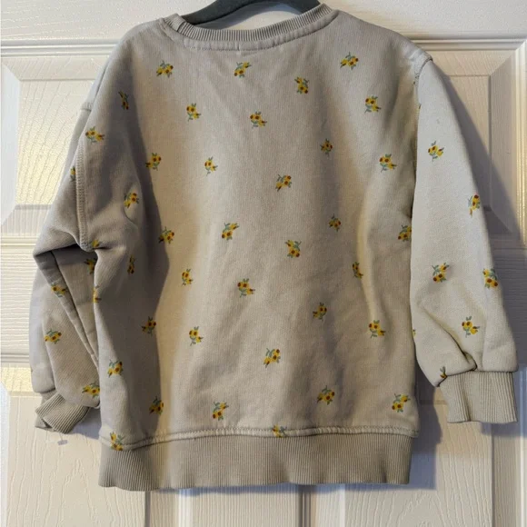 Zara Kids Sweater with Yellow Floral Pattern - Picture 3 of 4